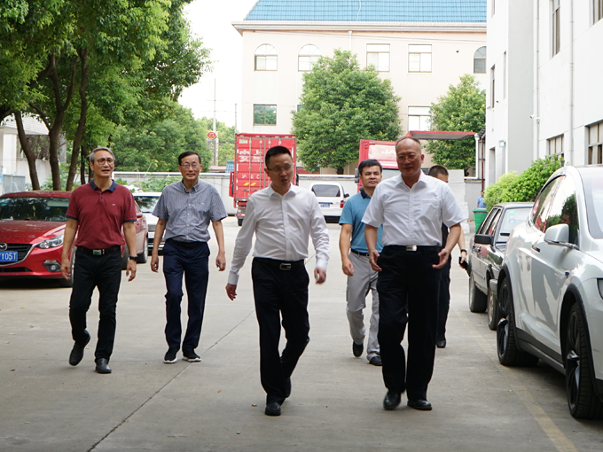 蘇州市臺辦主任沈晶一行赴太倉走訪臺資企業